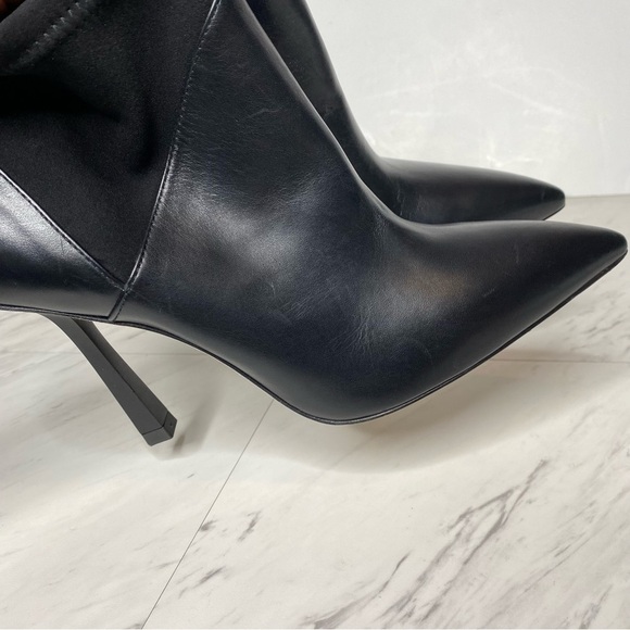 Stuart Weitzman Max Black Leather Pointed Toe Bootie 9 Narrow - Picture 8 of 16